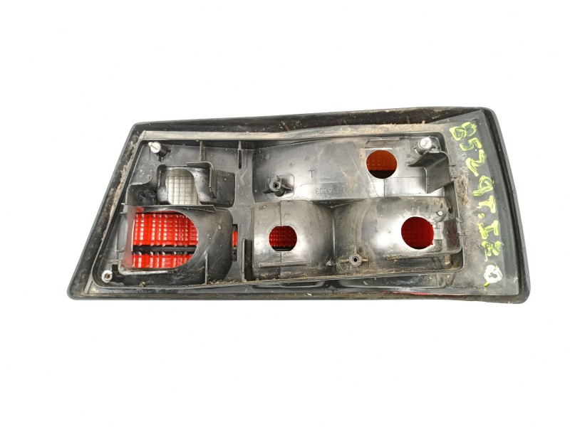 Recambio de piloto trasero izquierdo para ford orion ii (aff) 1.6 d referencia OEM IAM 86AG13A603CA  