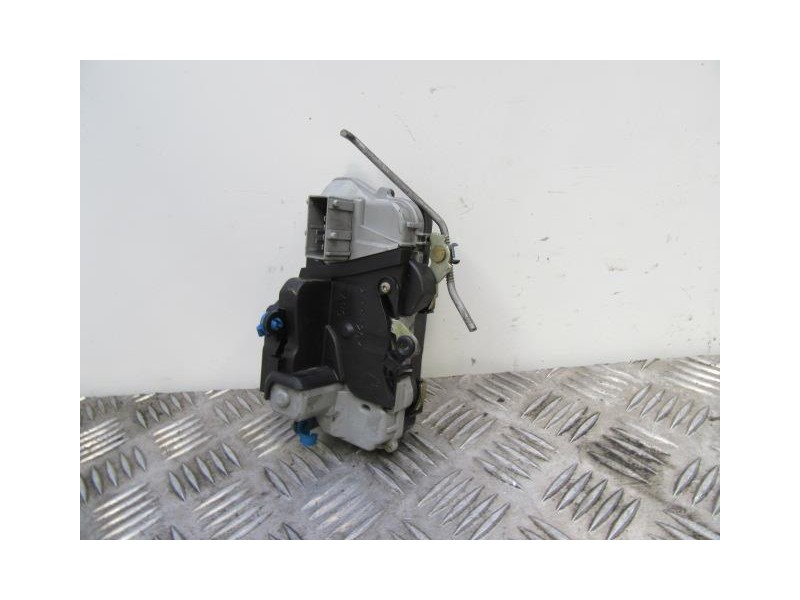 Recambio de cerradura pta. del. izq. : citroen berlingo : 1.9 d (69,34cv) [1998] para citroen berlingo 1.9 d referencia OEM IAM 