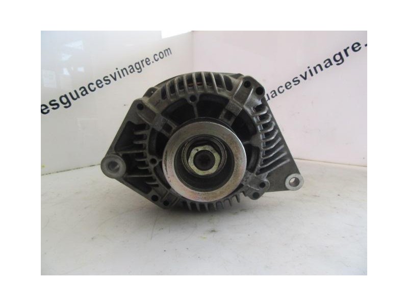 Recambio de alternador : renault megane : 1.9 td (97,89cv) [1999] para renault megane 1.9 td referencia OEM IAM   