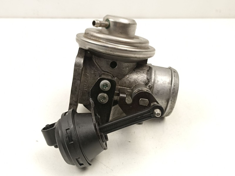 Recambio de valvula egr para seat leon (1m1) 1.9 tdi referencia OEM IAM 038129637  