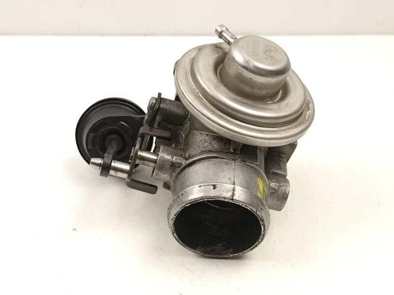 Recambio de valvula egr para seat leon (1m1) 1.9 tdi referencia OEM IAM 038129637  