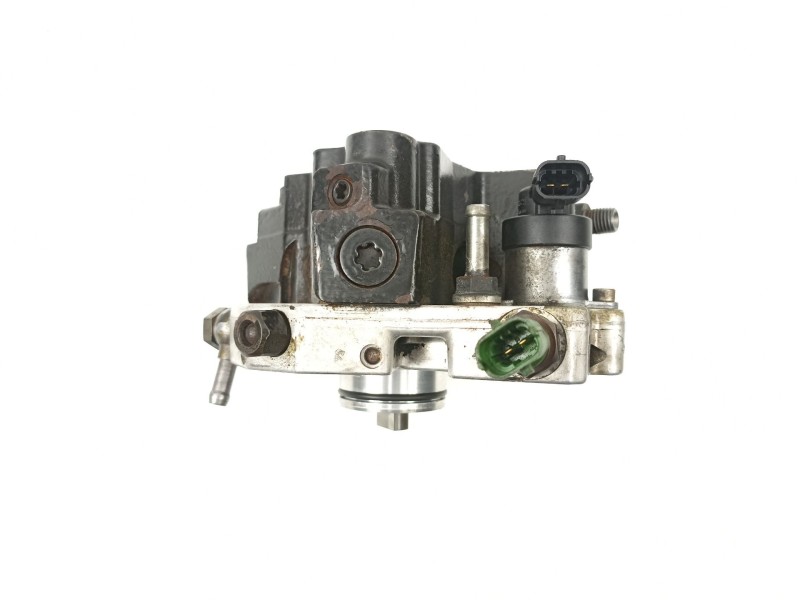 Recambio de bomba inyectora diesel para volvo xc70 ii (136) d5 awd referencia OEM IAM 8692521 0445010111 