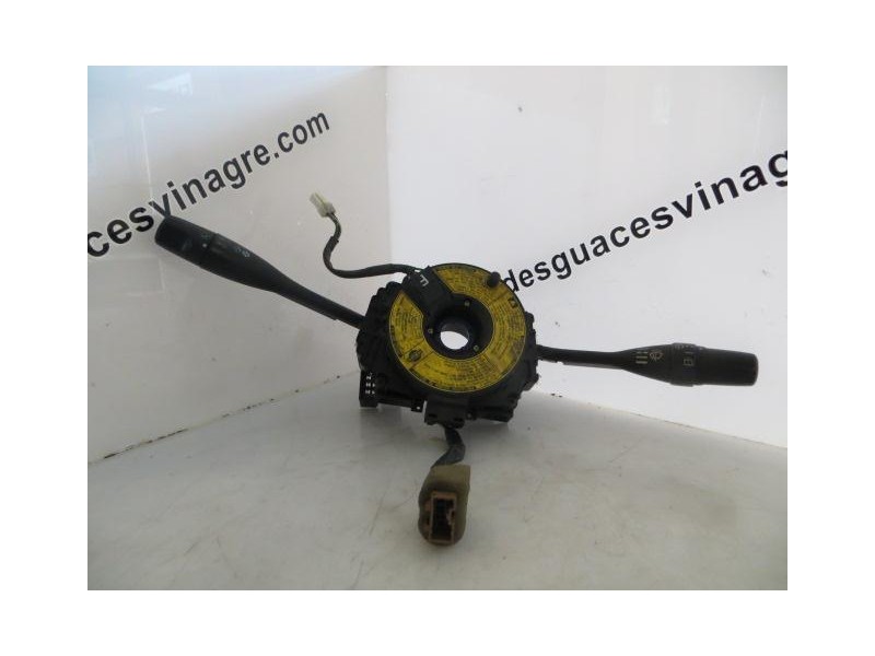 Recambio de mando luces y limpias : nissan almera : 2.0 d -cd20 (74,8cv) 5p [1996] para nissan almera 2.0 d -cd20 referencia OEM