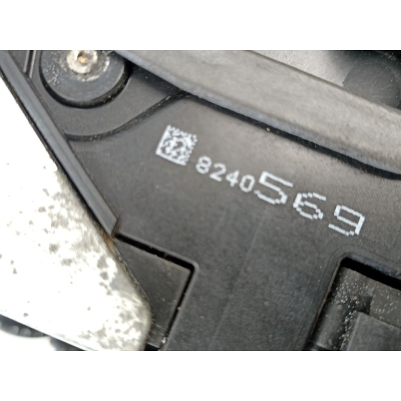 Recambio de cerradura puerta delantera izquierda para bmw 7 (e65, e66, e67) 735 i, li referencia OEM IAM 8240569  
