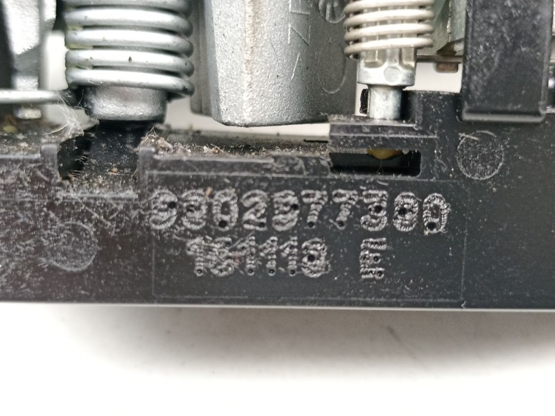 Recambio de manilla delantera izquierda para citroën berlingo (er_, ec_) 1.5 bluehdi 100 referencia OEM IAM 9802977380  