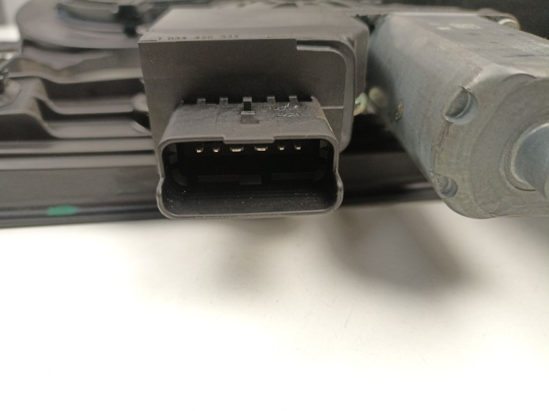 Recambio de elevalunas delantero derecho para citroën berlingo (er_, ec_) 1.5 bluehdi 100 referencia OEM IAM 9830335980  