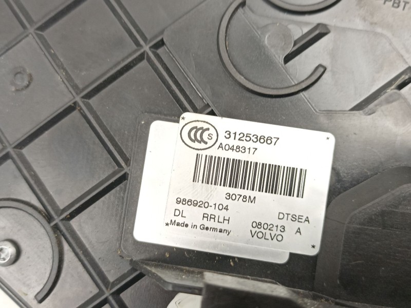 Recambio de cerradura puerta trasera izquierda para volvo xc70 ii (136) d5 awd referencia OEM IAM 31253667  