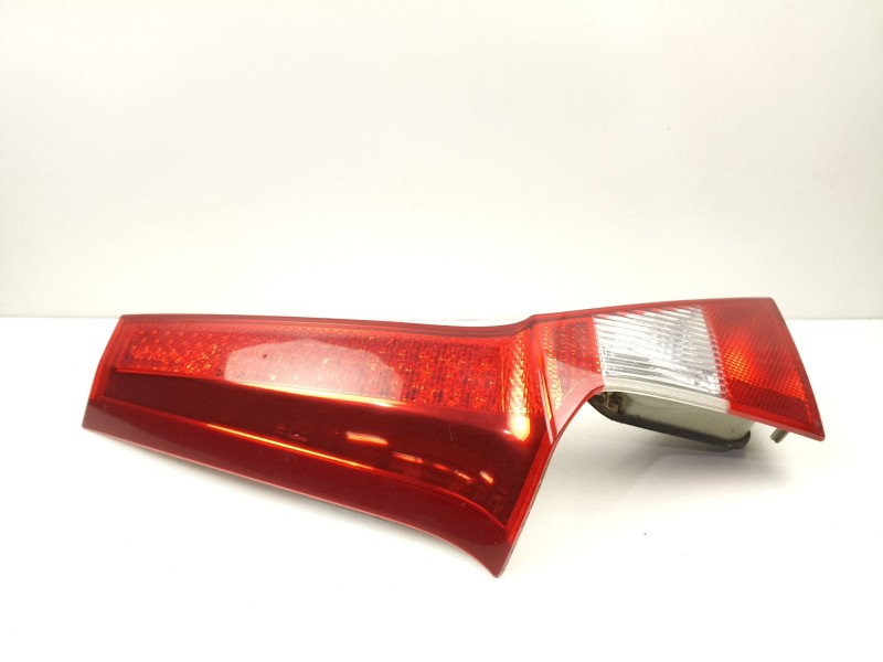 Recambio de piloto porton izquierdo para volvo xc70 ii (136) d5 awd referencia OEM IAM 31265455  