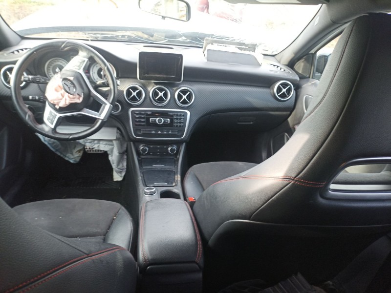 Recambio de carroceria para mercedes-benz clase a (w176) a 200 cdi (176.001) referencia OEM IAM   