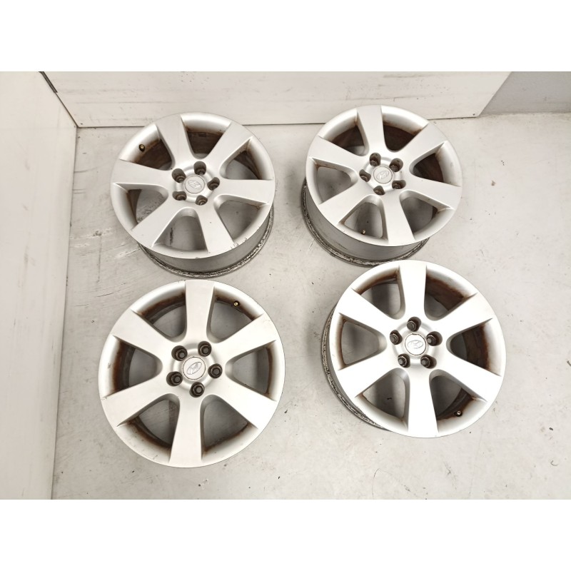Recambio de juego llantas para hyundai santa fé ii (cm) 2.2 crdi gls 4x4 referencia OEM IAM 529102B180  