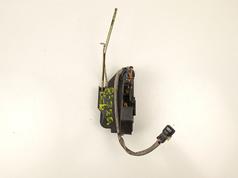 Recambio de cerradura puerta delantera derecha para hyundai getz (tb) 1.1 referencia OEM IAM 813201C021  