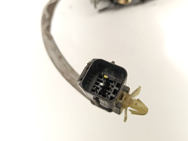 Recambio de cerradura puerta delantera derecha para hyundai getz (tb) 1.1 referencia OEM IAM 813201C021  