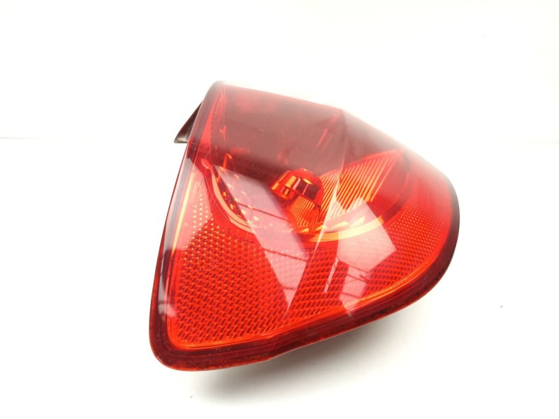 Recambio de piloto trasero izquierdo para hyundai getz (tb) 1.1 referencia OEM IAM 924011C510  