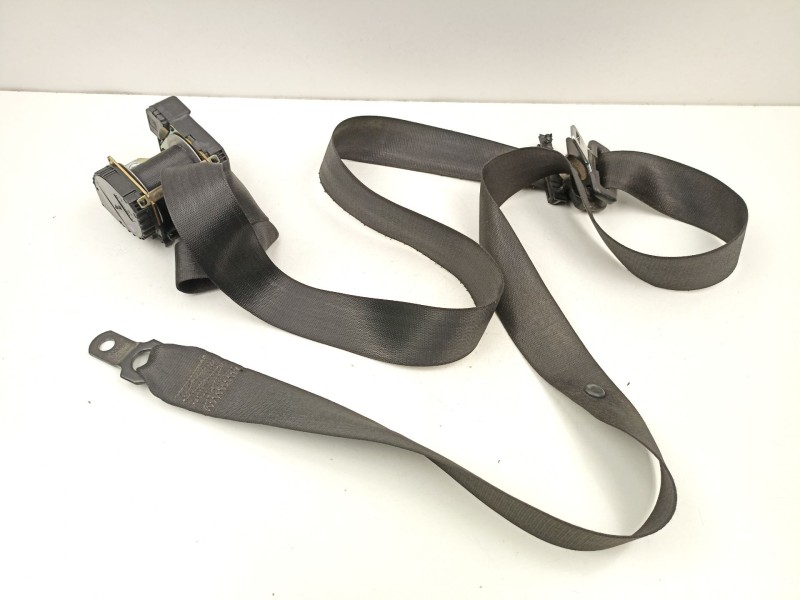 Recambio de cinturon seguridad delantero derecho para bmw x5 3.0 td referencia OEM IAM 72117030992  