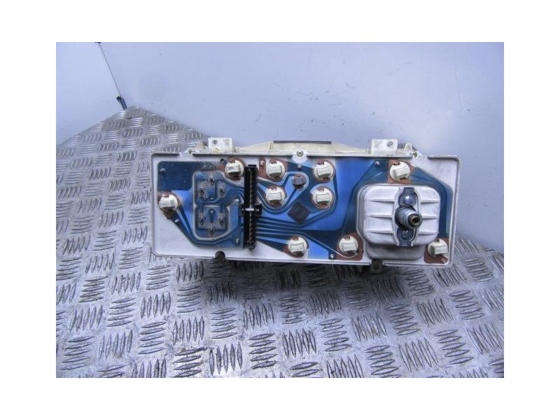 Recambio de cuadro instrumentos : ford sierra : 2.3 d (65,26cv) [1987] para ford sierra 2.3 d referencia OEM IAM 87BB-10849-AA  