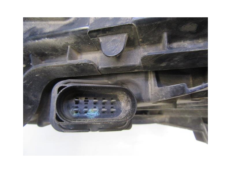 Recambio de faro dcho. : audi a6 : 2.5 td (149,56cv) [2002] para audi a6 2.5 td referencia OEM IAM   