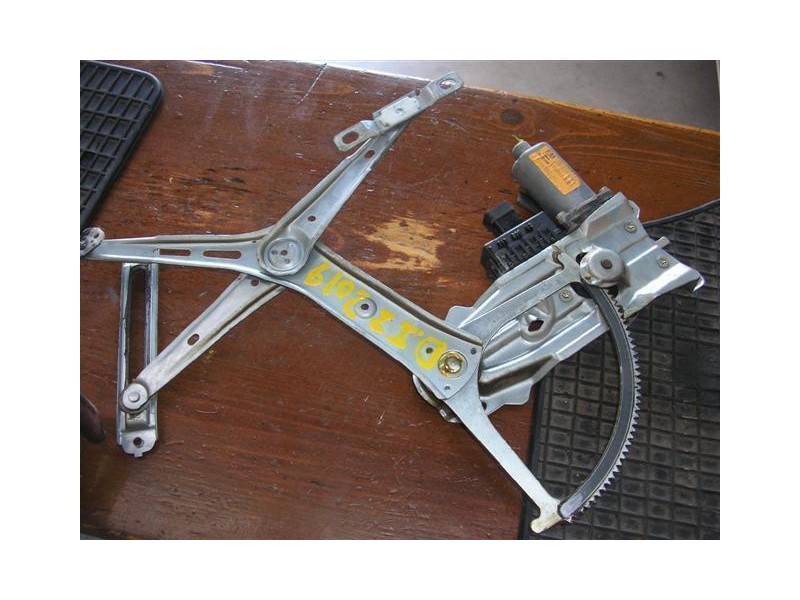 Recambio de elevalunas del-izdo : opel astra : 1.7 d-y17dt (74,8cv) 5p [2000] para opel astra 1.7 d-y17dt   referencia OEM IAM E