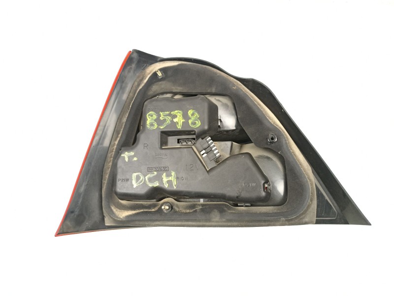 Recambio de piloto trasero derecho para rover 25 i hatchback (rf) 2.0 idt referencia OEM IAM XFB10088  