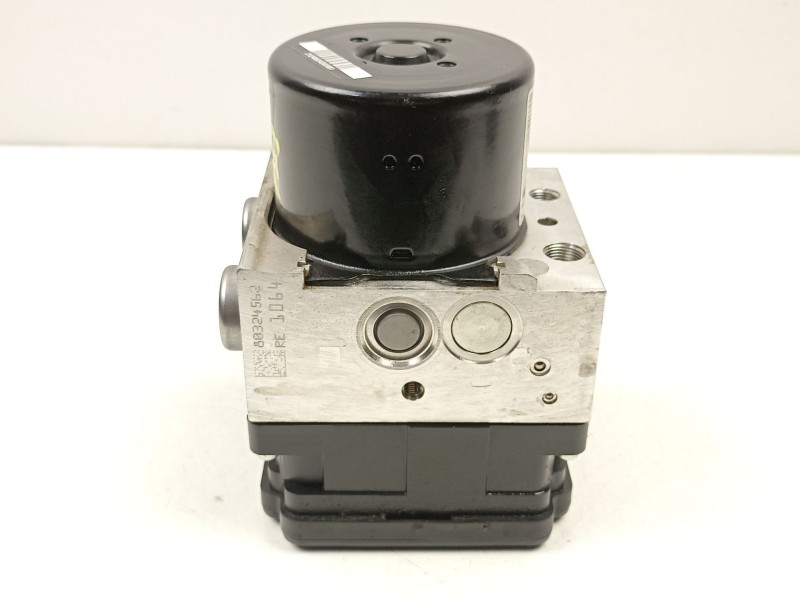 Recambio de abs para volvo xc70 ii (136) d5 awd referencia OEM IAM 31261142 10021201514 7G9N2C405AC