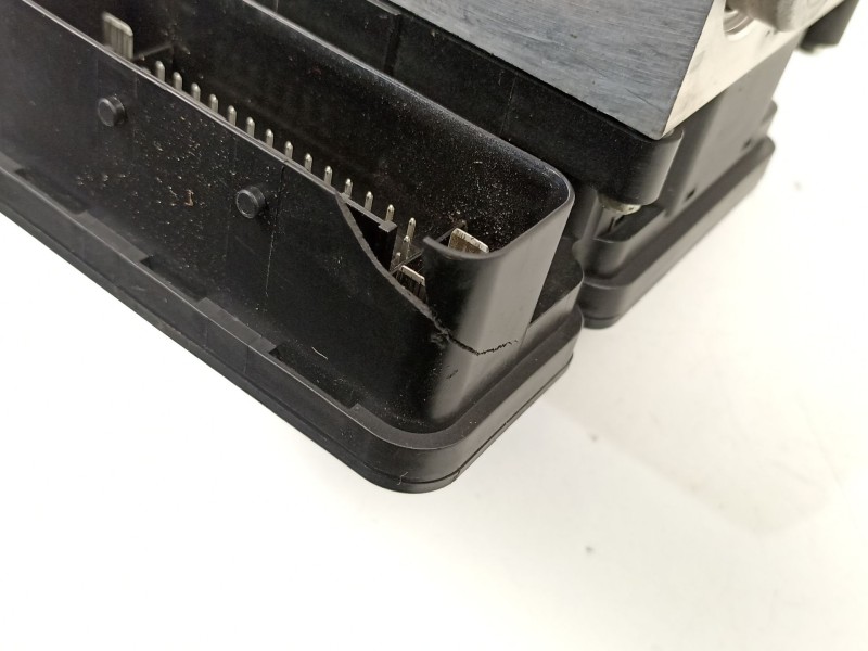 Recambio de abs para volvo xc70 ii (136) d5 awd referencia OEM IAM 31261142 10021201514 7G9N2C405AC