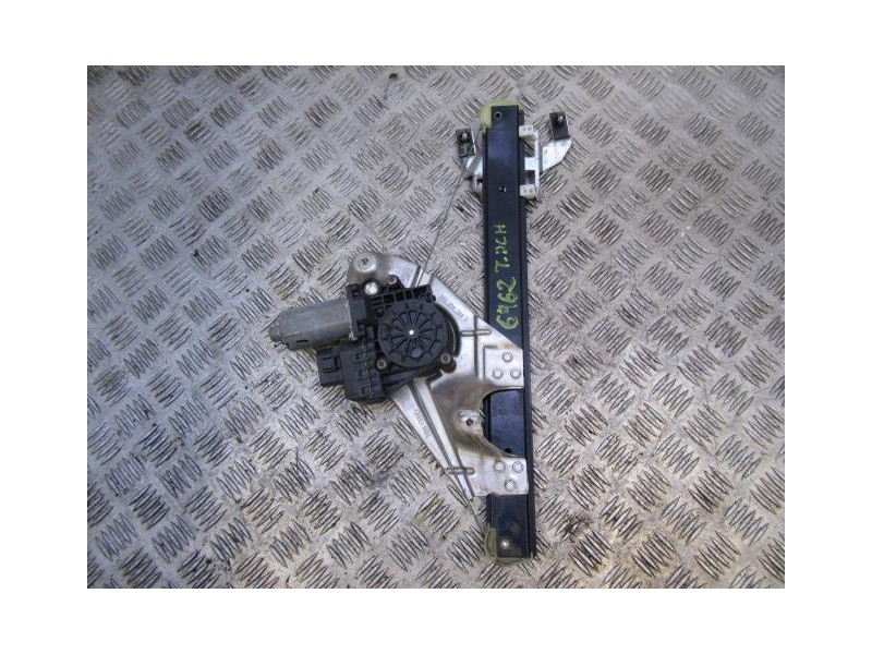 Recambio de elevalunas elec. tra. dch. : audi a6 : 2.5 td (149,56cv) [2002] para audi a6 2.5 td referencia OEM IAM CONFORT  