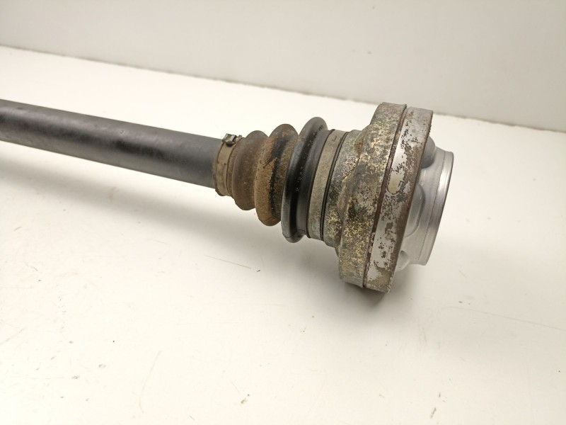 Recambio de transmision trasera derecha para bmw 7 (e65, e66, e67) 735 i, li referencia OEM IAM 7521133  