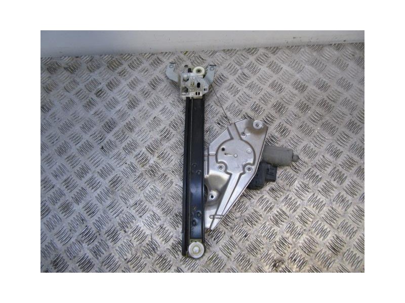 Recambio de elevalunas elec. tra. dch. : audi a6 : 2.5 td (149,56cv) [2002] para audi a6 2.5 td referencia OEM IAM CONFORT  