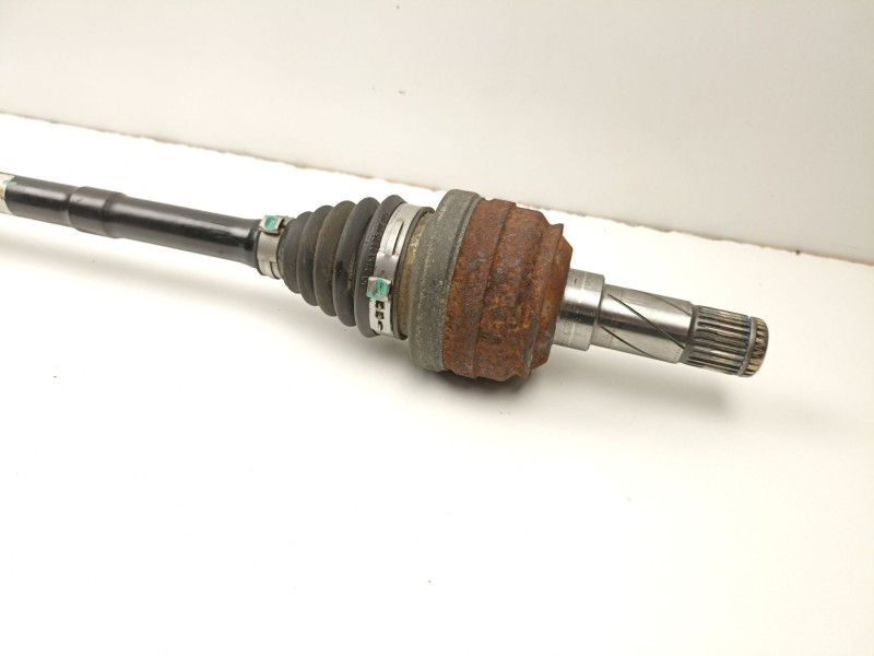 Recambio de transmision trasera derecha para volvo xc70 ii (136) d5 awd referencia OEM IAM 30681132  6G9N4B402BA