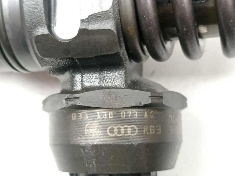 Recambio de inyectores juego para seat ibiza 1.4tdi referencia OEM IAM 038130073 0414720215 