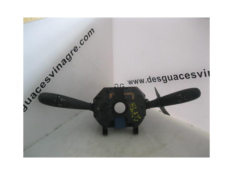 Recambio de mando luces y limpias : alfa romeo 156 : 2.4 td/ ar32501 (136cv) 4p [1999] para alfa romeo 156 2.4 td/ ar32501 refer