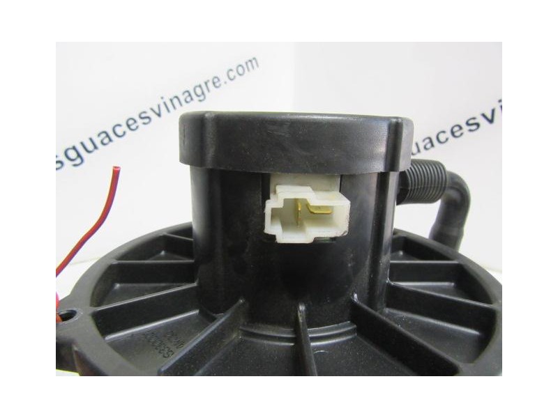 Recambio de motor calefaccion : hyundai coupe : 2.0 g (138,68cv) 3p [2000] para hyundai coupe 2.0 g referencia OEM IAM CONRESIST