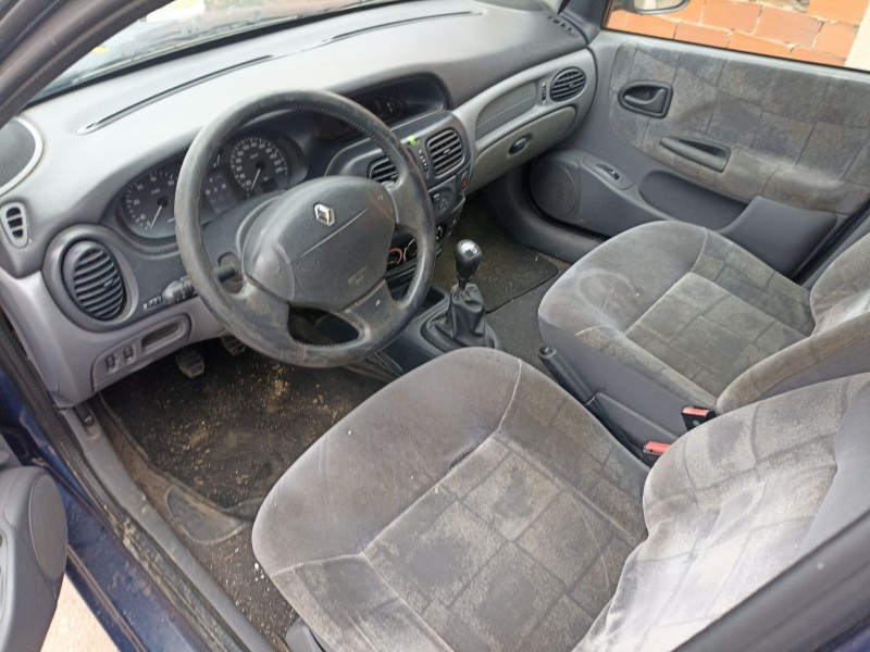 renault megane i grandtour (ka0/1_) del año 2001 renault megane i grandtour (ka0/1_) del año 2001