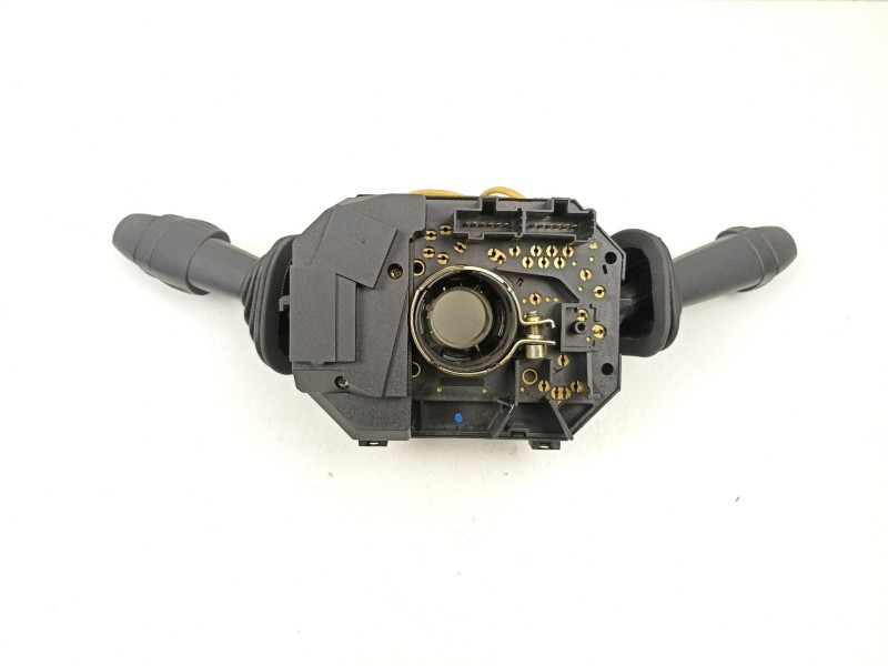 Recambio de mando luces y limpias para fiat stilo (192_) 1.9 jtd (192_xe1a) referencia OEM IAM 735368247  