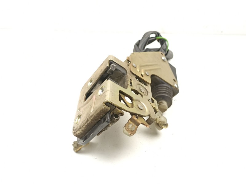 Recambio de cerradura puerta delantera derecha para volvo 440 (445) 1.8 referencia OEM IAM 3345060  
