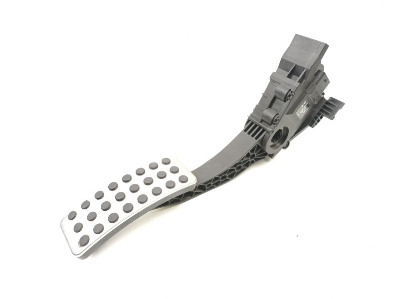 Recambio de potenciometro aceleracion para mercedes-benz clase a (w176) a 200 cdi (176.001) referencia OEM IAM A2463001604  