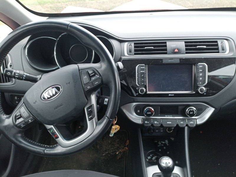 kia rio iii (ub) del año 2016