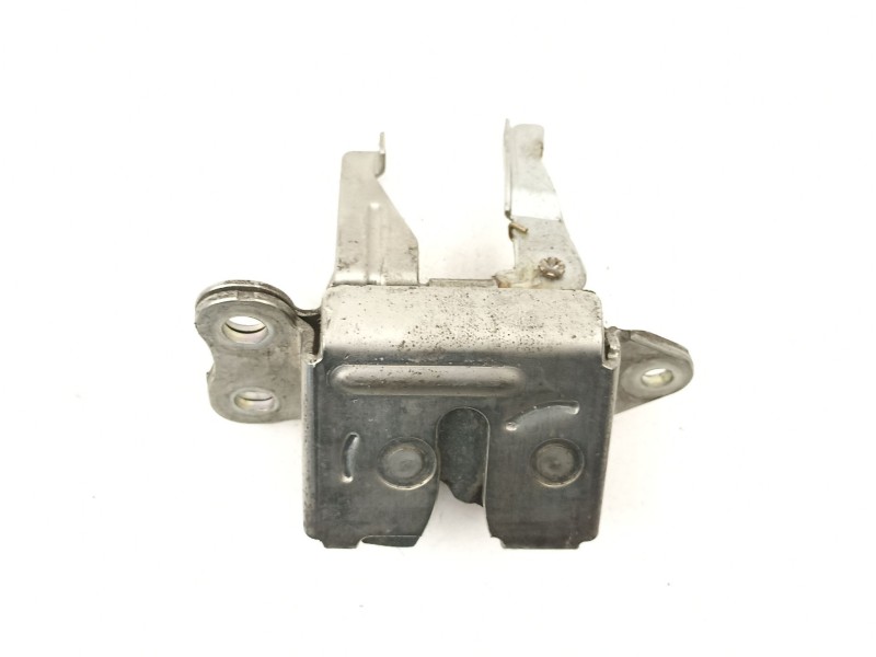 Recambio de cerradura maletero porton para toyota yaris 1.0 g referencia OEM IAM 6935052020  