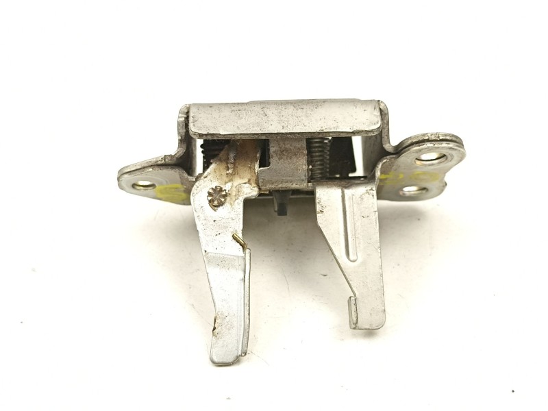 Recambio de cerradura maletero porton para toyota yaris 1.0 g referencia OEM IAM 6935052020  