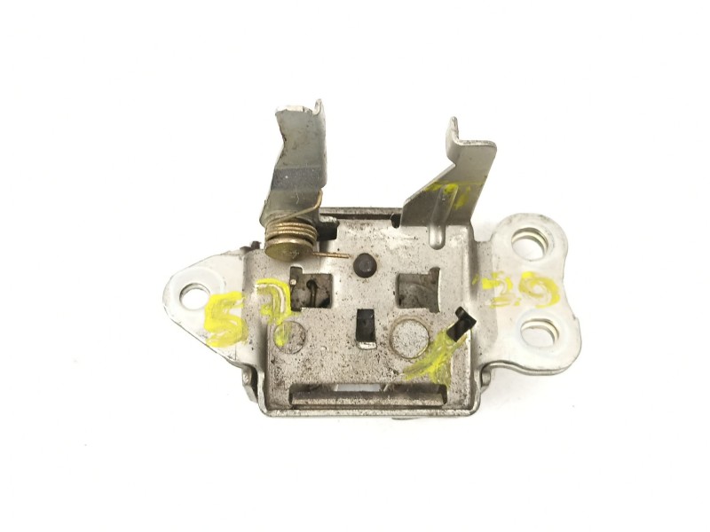 Recambio de cerradura maletero porton para toyota yaris 1.0 g referencia OEM IAM 6935052020  