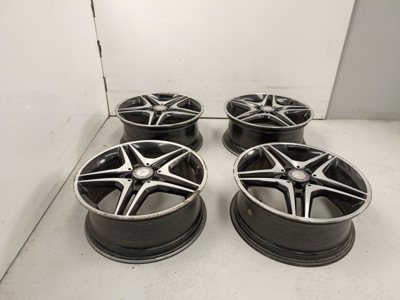 Recambio de juego llantas para mercedes-benz clase a (w176) a 200 cdi (176.001) referencia OEM IAM A1764010302  