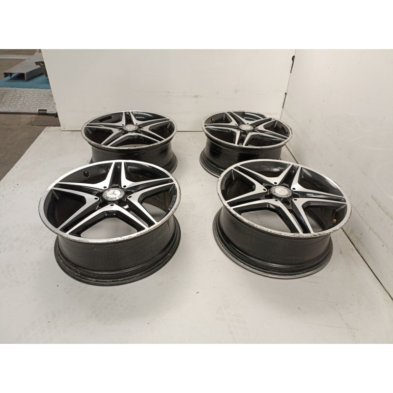 Recambio de juego llantas para mercedes-benz clase a (w176) a 200 cdi (176.001) referencia OEM IAM A1764010302  