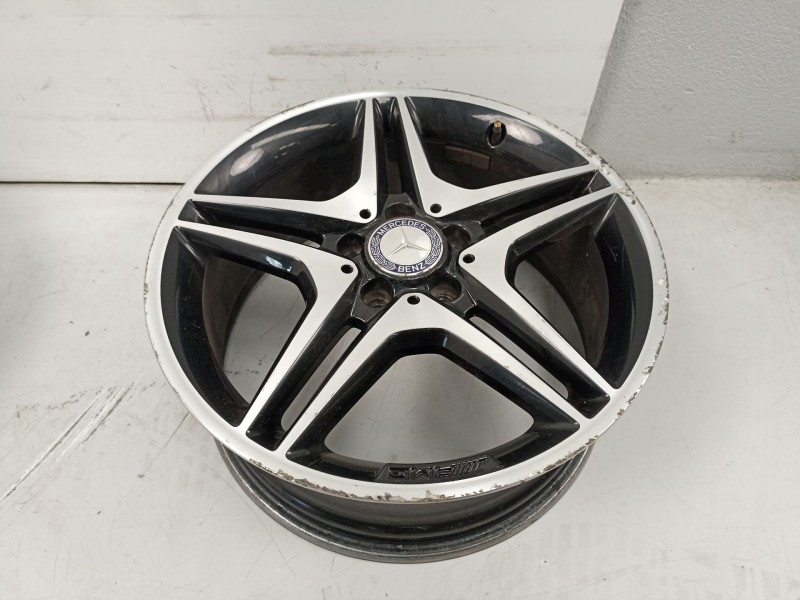 Recambio de juego llantas para mercedes-benz clase a (w176) a 200 cdi (176.001) referencia OEM IAM A1764010302  