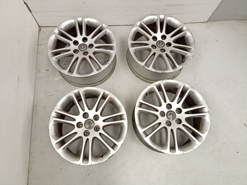 Recambio de juego llantas para opel insignia a (g09) 2.0 cdti (68) referencia OEM IAM 13239885  