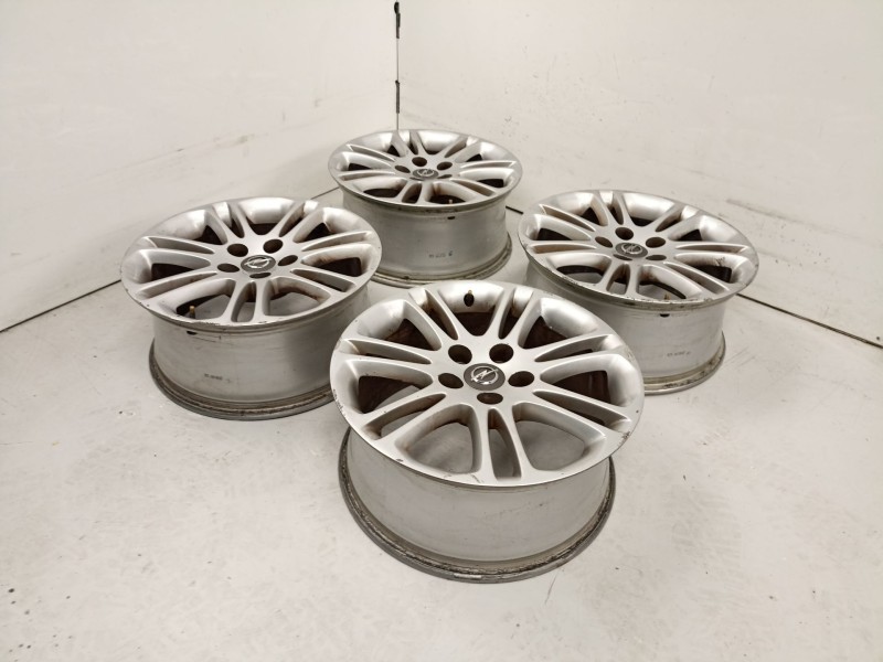 Recambio de juego llantas para opel insignia a (g09) 2.0 cdti (68) referencia OEM IAM 13239885  