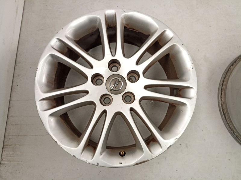 Recambio de juego llantas para opel insignia a (g09) 2.0 cdti (68) referencia OEM IAM 13239885  
