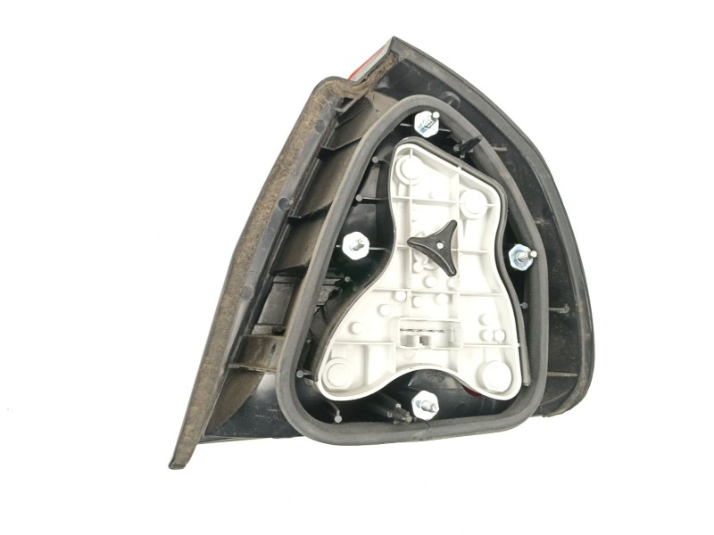 Recambio de piloto trasero izquierdo para mitsubishi carisma 1.8 g 5p referencia OEM IAM MR179505  