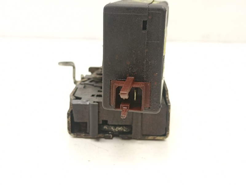 Recambio de cerradura puerta delantera derecha para citroën saxo (s0, s1) 1.5 d referencia OEM IAM 9135E3  