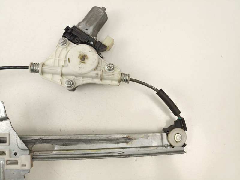 Recambio de elevalunas trasero izquierdo para kia rio iii (ub) 1.2 cvvt referencia OEM IAM 834501W000  