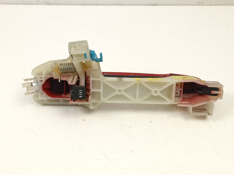 Recambio de manilla trasera izquierda para kia rio iii (ub) 1.2 cvvt referencia OEM IAM 826551W000  