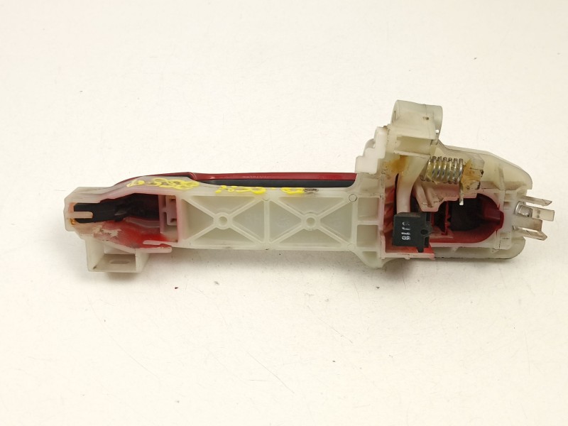 Recambio de manilla delantera derecha para kia rio iii (ub) 1.2 cvvt referencia OEM IAM 826651W000  